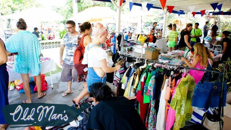 Old man's markets  shirts having shopping bali best organic markets in Bali